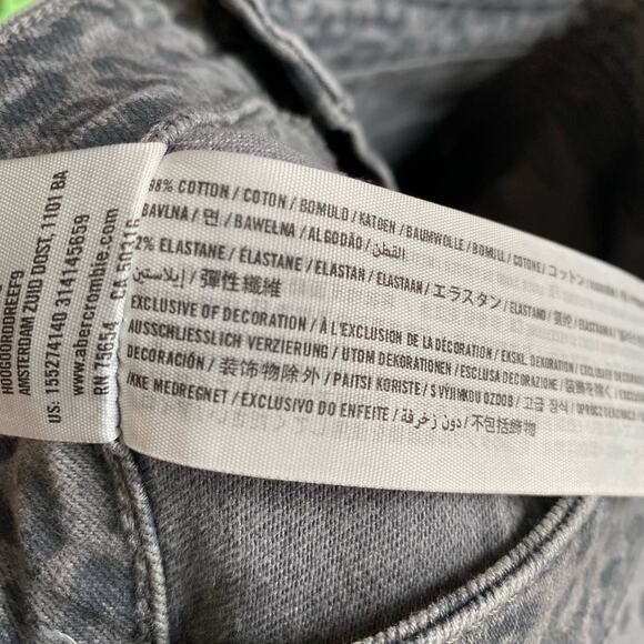 Abercrombie & Fitch Gray High-Waisted Leopard Jeans Size 4 - Picture 5 of 8